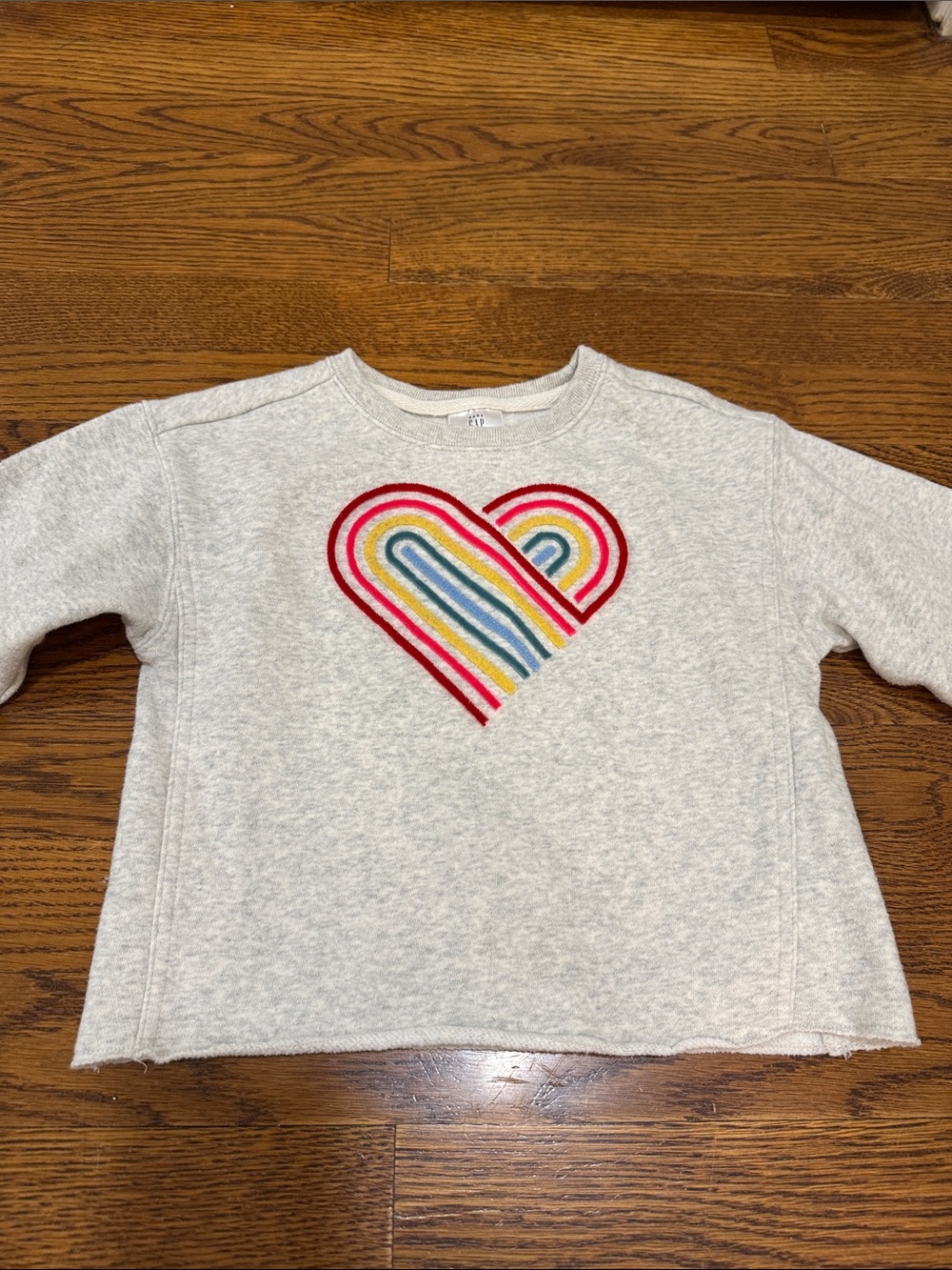 GAP Light Cream Sweatshirt with Multicolor Heart Stripe